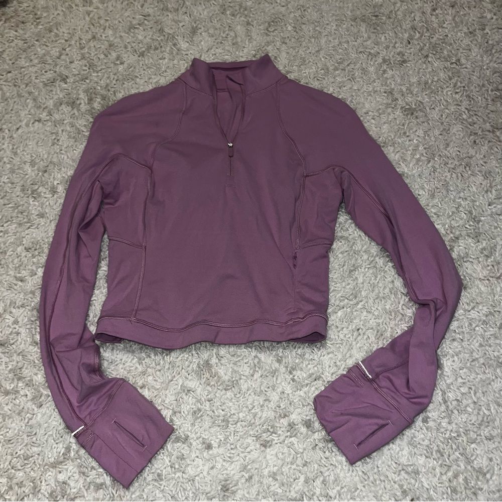 Lululemon it’s rulu cropped quarter zip size 4